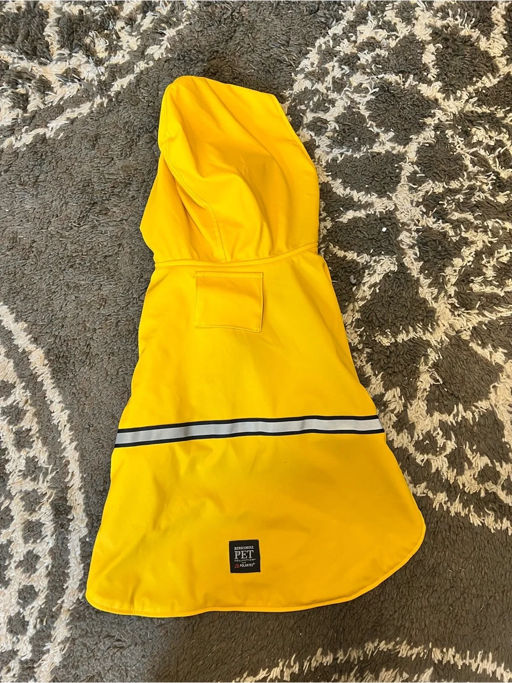 Berkshire Pet Yellow Dog Raincoat Jacket Size Large